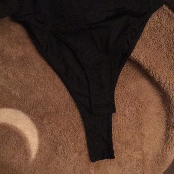 🚫SOLD Zara blogger favorite bodysuit - Picture 8 of 9